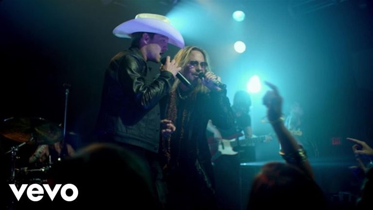 Justin Moore – Home Sweet Home ft. Vince Neil